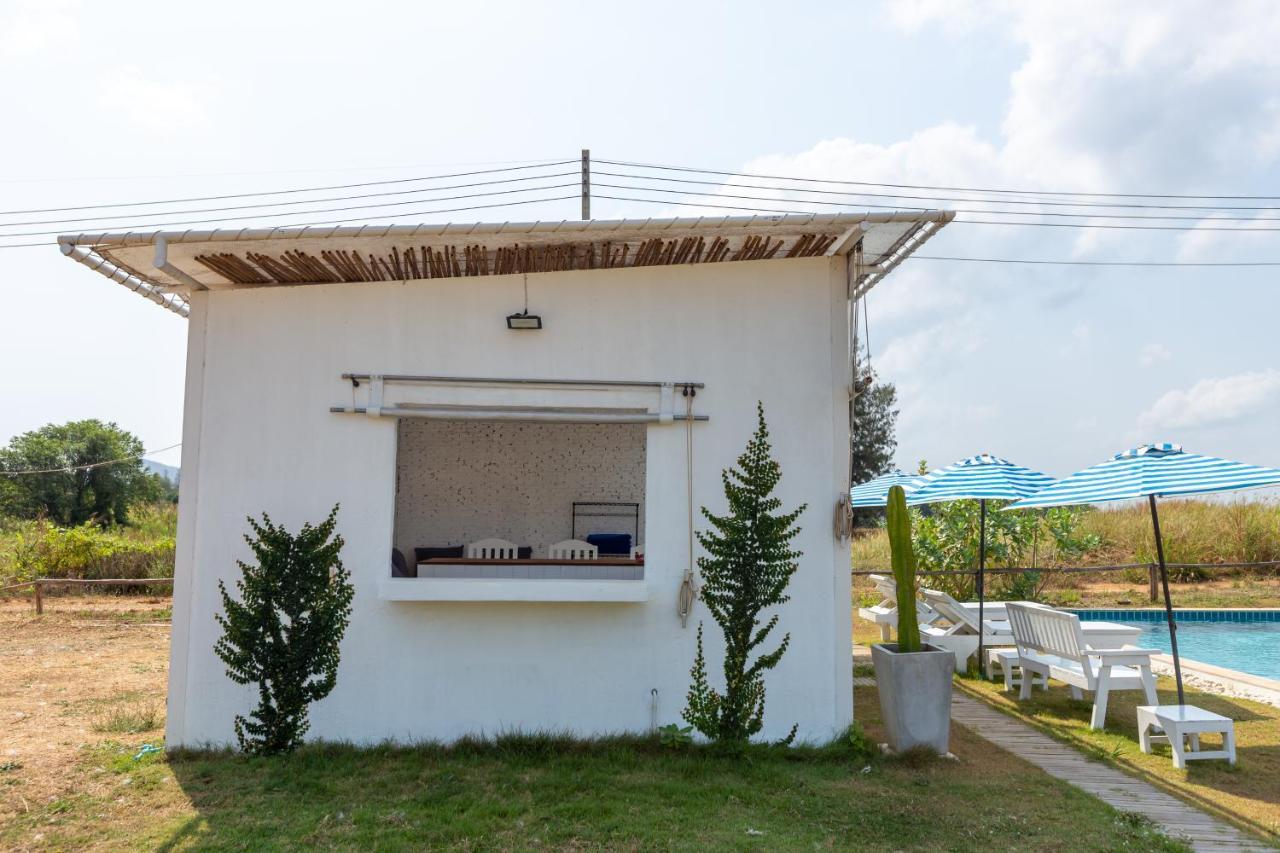 The Barn Hua Hin Hotel Ban Ban Khao Tao Exterior foto